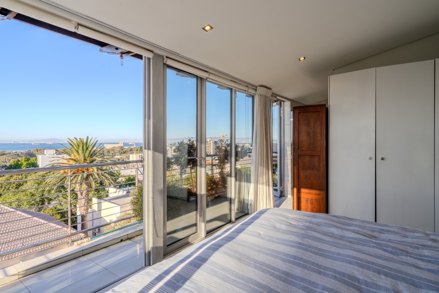 2 Bedroom Property for Sale in Green Point Western Cape
